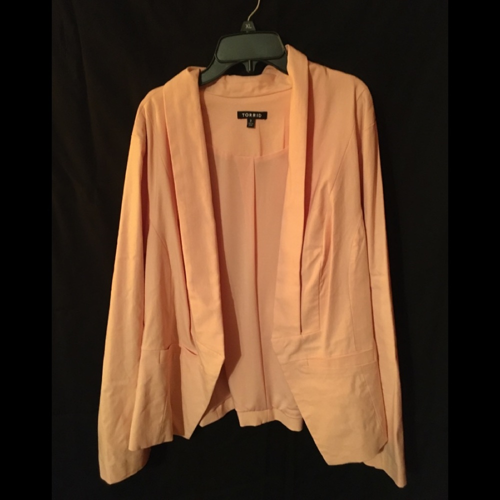 Torrid blush blazer, size women’s 18/20